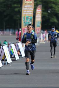 BIB: 0800
                            <button type="button" onclick="openModal(5247166)" class="btn btn-primary btn-sm float-right btn-popup" data-toggle="modal" data-target=".modal-high-quality">
                        <i class="fas fa-shopping-cart"></i> Add to Cart
                    </button>
                                            <button type="button" onclick="isThisMe(5247166, true)" class="btn btn-success btn-sm float-right btn-popup btn-isme hidden" data-toggle="tooltip" data-placement="bottom" title="นี่คือรูปของคุณใช่ไหม คลิกที่นี่เพื่อเอาเข้าอัลบั้ม">
                        <i class="fas fa-plus"></i> Add to album
                    </button>
                    <button type="button" onclick="isThisMe(5247166, false)" class="btn btn-warning btn-sm float-right btn-popup btn-isnotme hidden">
                        <i class="fas fa-ban"></i> Remove from album
                    </button>